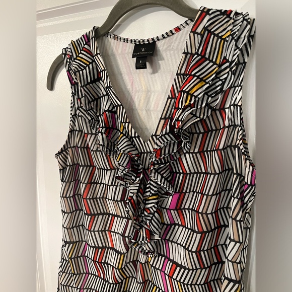 Sleeveless Chevron Striped Tank Top- Small - Picture 2 of 3